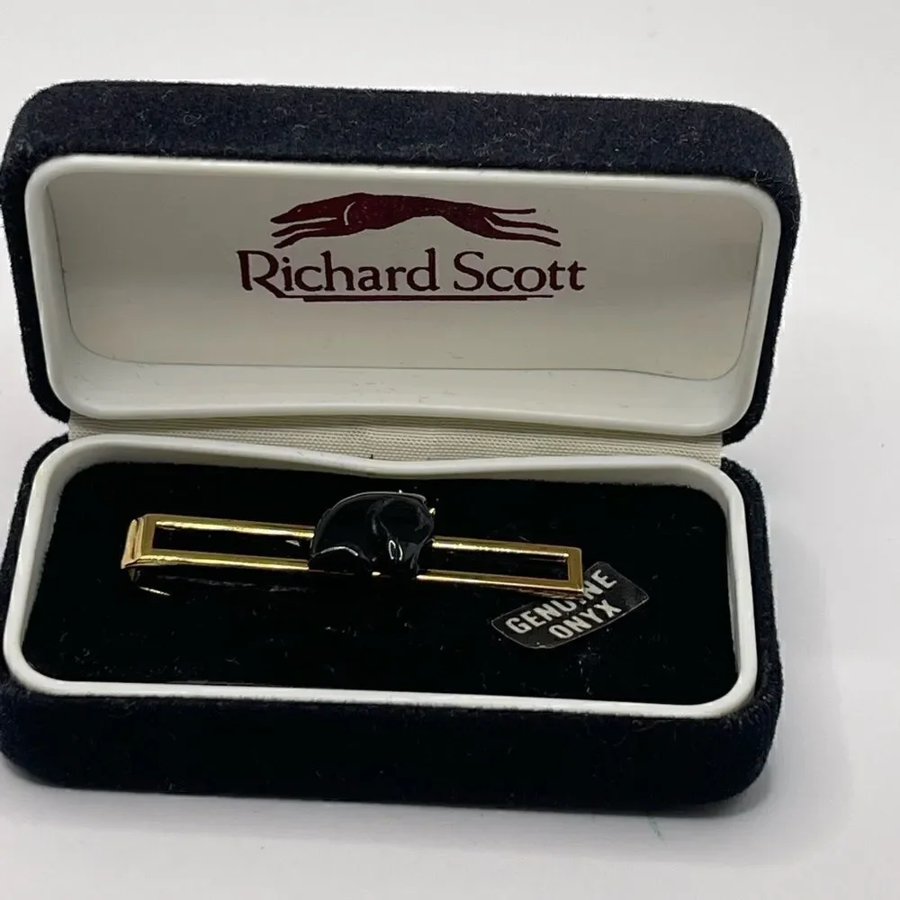 New Richard Scott tie clip carved ónix